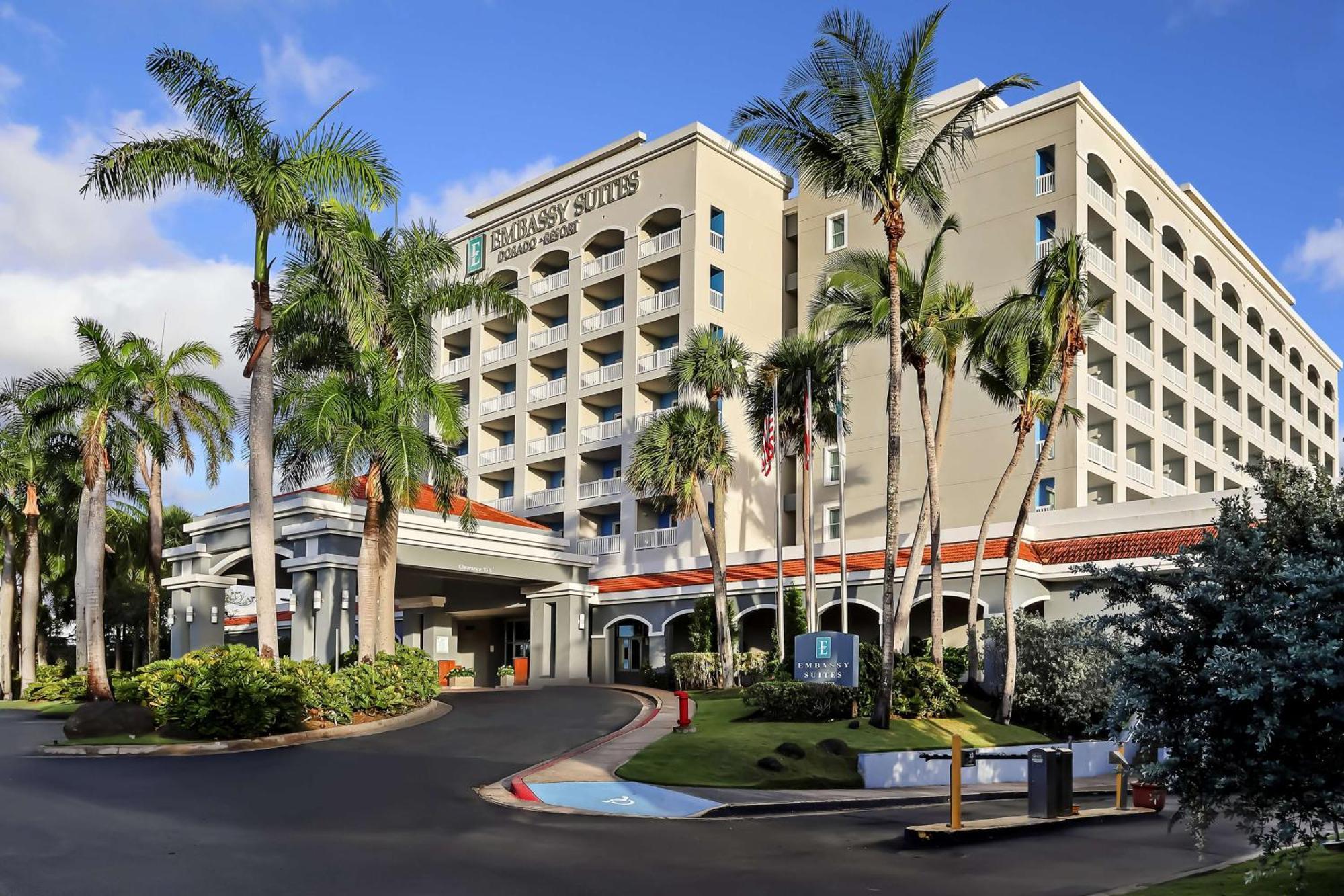 Embassy Suites By Hilton Dorado Del Mar Beach Resort Zewnętrze zdjęcie